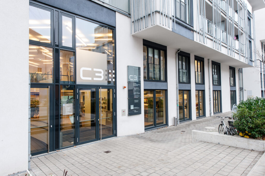 Eingang C3 von außen