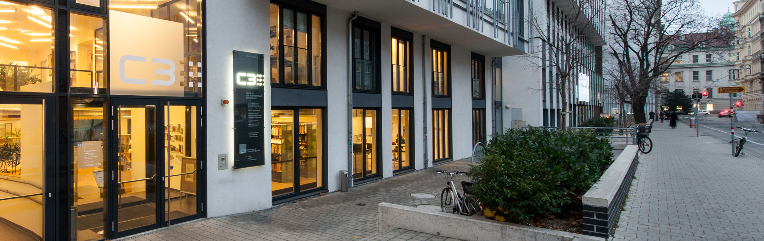 Eingangsbereich C3 von außen